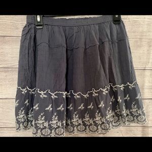 Abercrombie & Fitch Gray Skirt with Floral Detailing